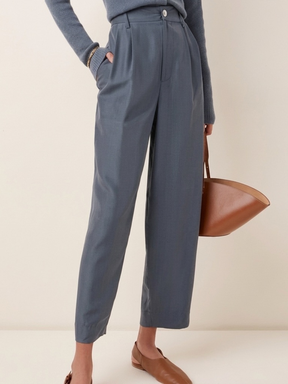 VINCE NWOT 100% Silk High Rise Cropped Pants Slate Blue Size 8